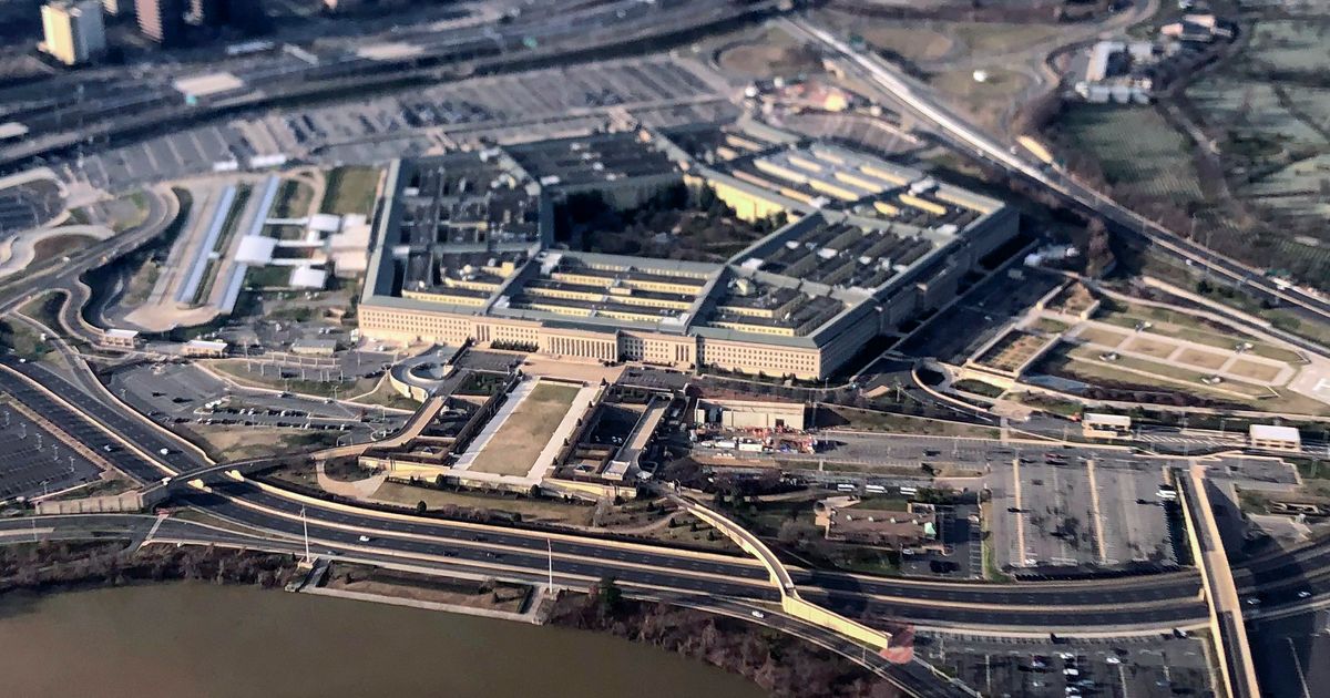 Para Bulmak: Pentagon’un Ukayna için 300 milyon dolar bulduğu ancak hala büyük bir borç altında olduğu konusunda nasıl kazandığı hakkında