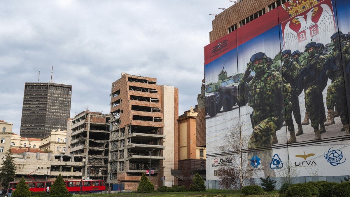 Trump ailesinin NATO’nun bombaladığı site için anlaşmasına öfkeli Sırp vatandaşları