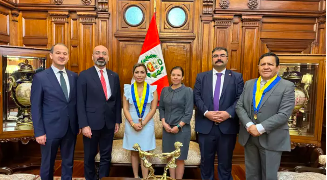 Türkiye Maarif Vakfı Heyeti, Peru ile İlişkileri Güçlendiriyor