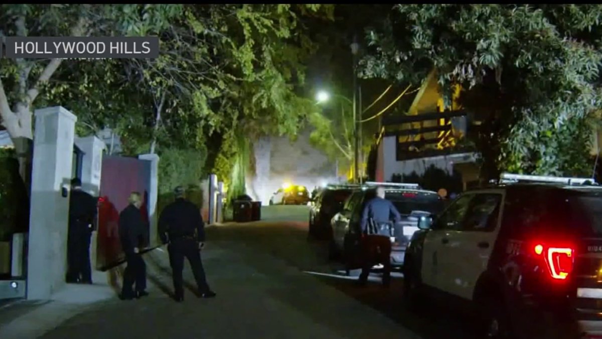 Hollywood Tepeleri’nde Ünlü Reality Yıldızının Evinde Hırsızlık Girişimi – NBC Los Angeles