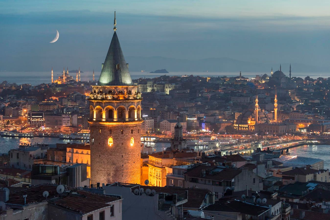 Istanbul’da Bahar Zamanı Ziyaret Etmek İçin 5 Romantik Buluşma Noktası